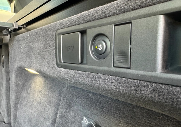 BMW X5 cena 299000 przebieg: 76000, rok produkcji 2019 z Warszawa małe 529
